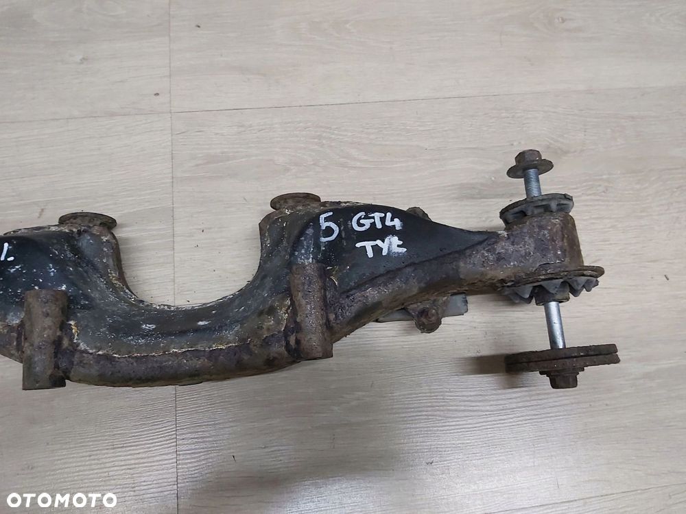 TOYOTA CELICA V gt4 st185 2,0 Turbo Sanki tył podpora zawieszenie - 3