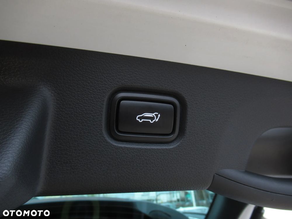 Kia Sportage 1.6 T-GDI HEV Business Line 4WD - 37