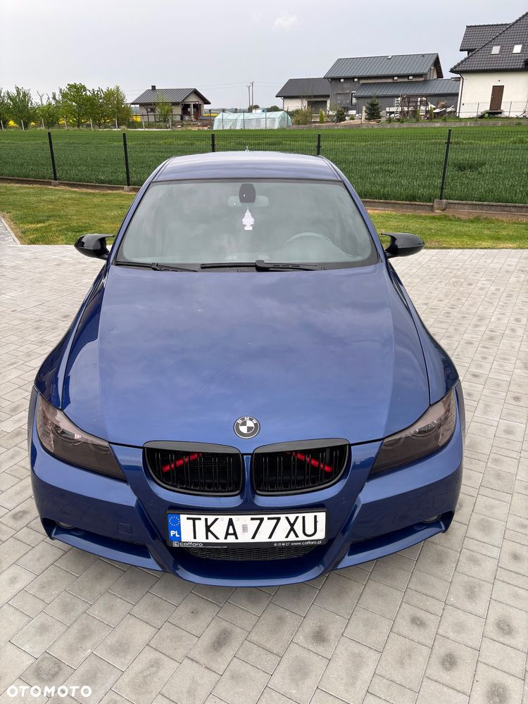 BMW Seria 3 318i - 1