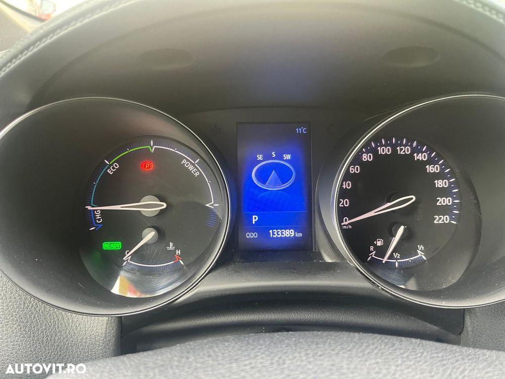 Toyota C-HR - 5