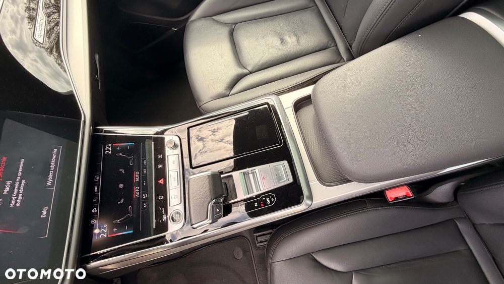 Audi Q7 - 8