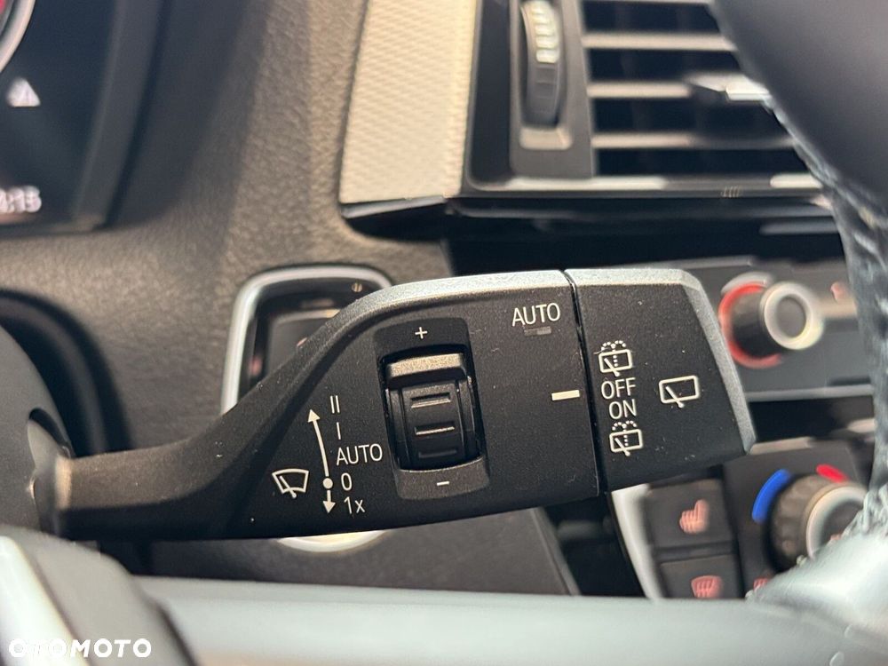 BMW Seria 1 - 26