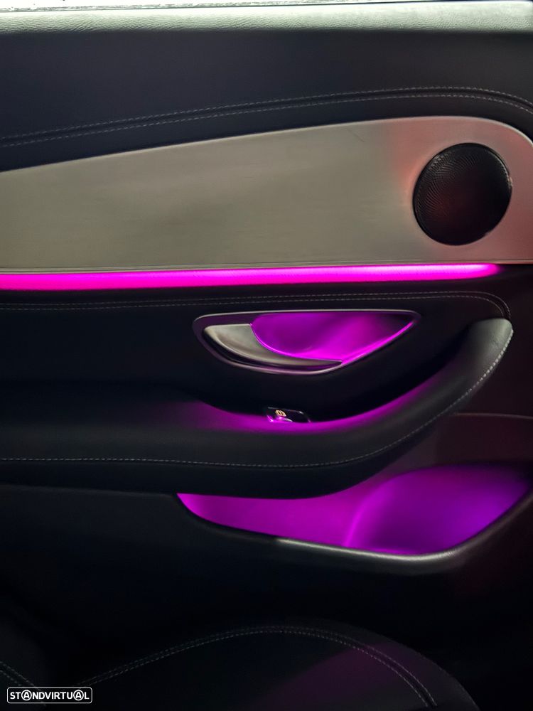 Mercedes-Benz E 300 de 4Matic T 9G-TRONIC AMG Line - 19