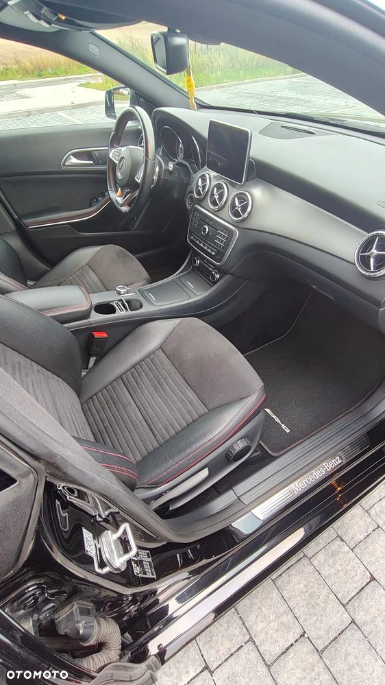 Mercedes-Benz CLA 200 (CDI) d 7G-DCT AMG Line - 22