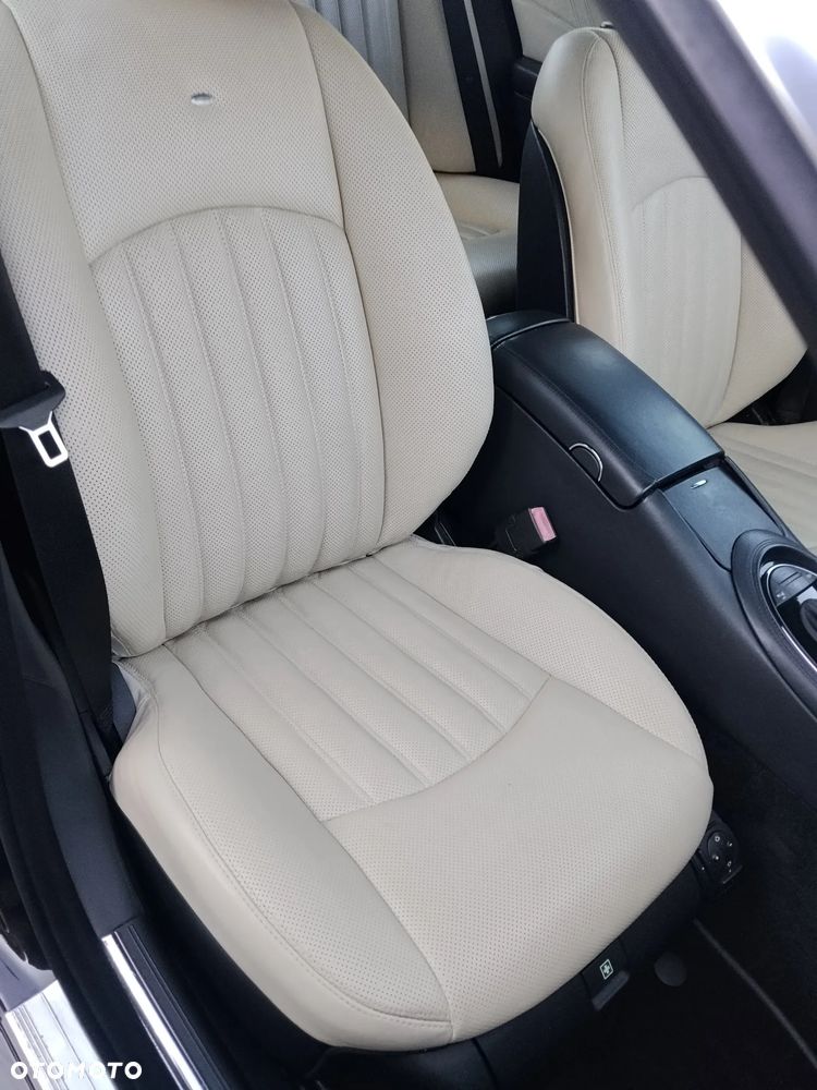 Mercedes-Benz CLS 500 - 20