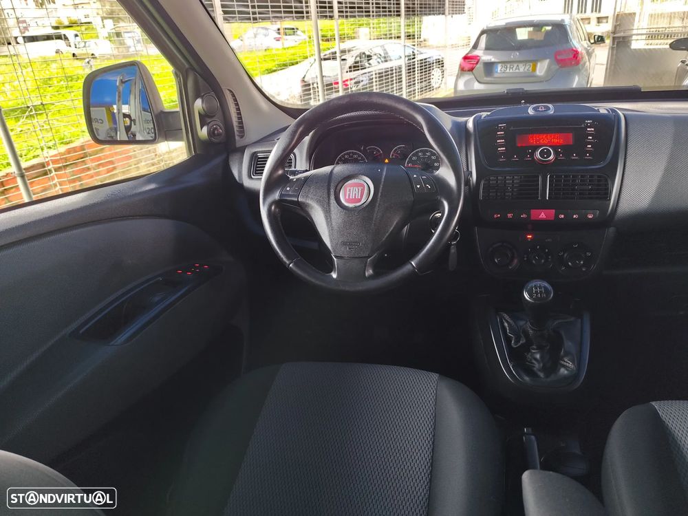 Fiat Doblo 1.3 M-Jet 7L Start&Stop - 23