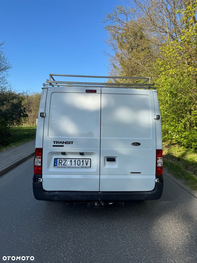 Ford Transit - 4