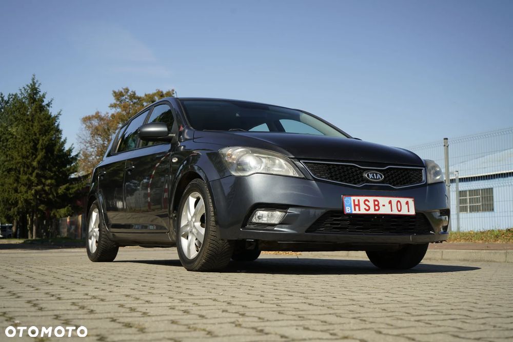Kia Ceed 1.6 CRDi 90 Vision - 1