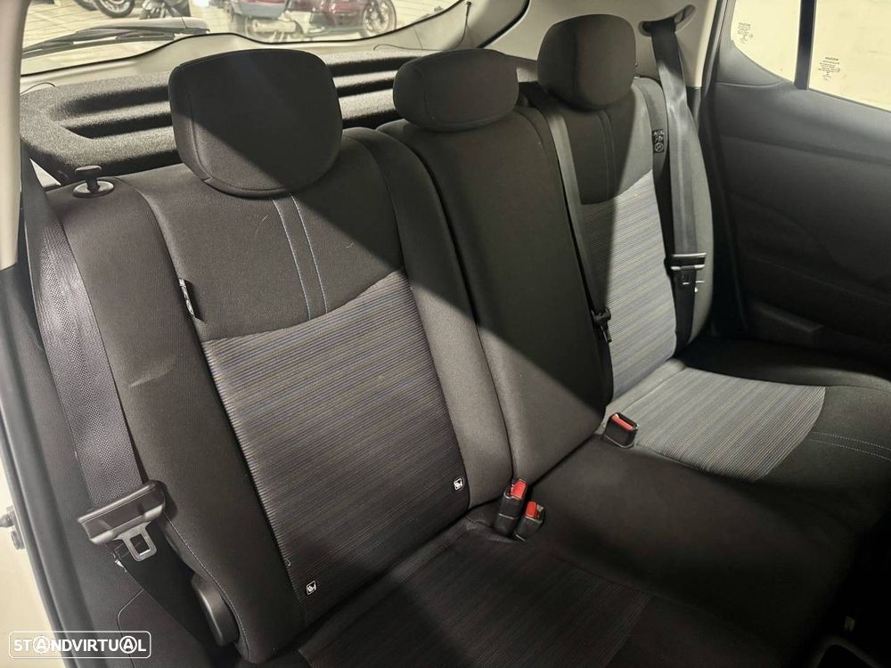 Nissan Leaf N-Connecta - 32