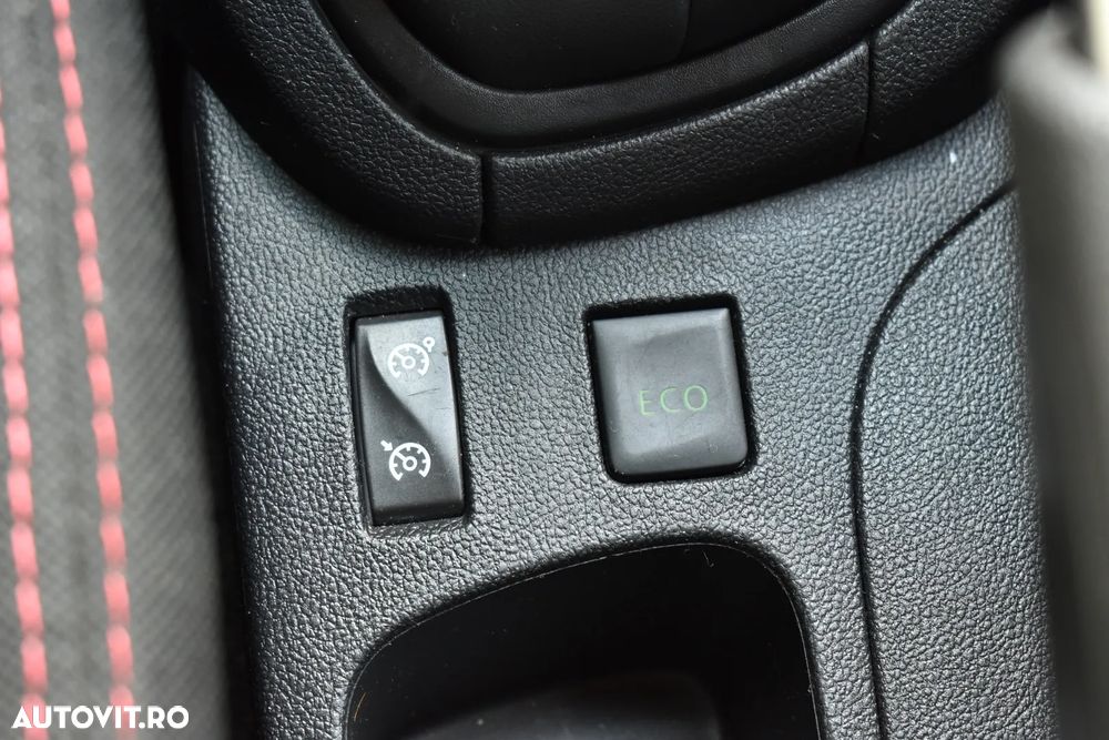 Renault Clio (Energy) dCi 90 Bose Edition - 12