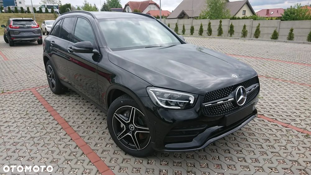 Mercedes-Benz GLC 200 d 4-Matic Business Edition - 1