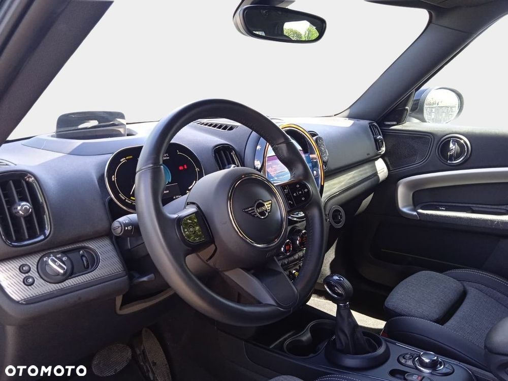 MINI Countryman Cooper SE ALL4 - 14
