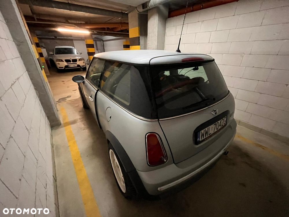 MINI ONE Standard - 17