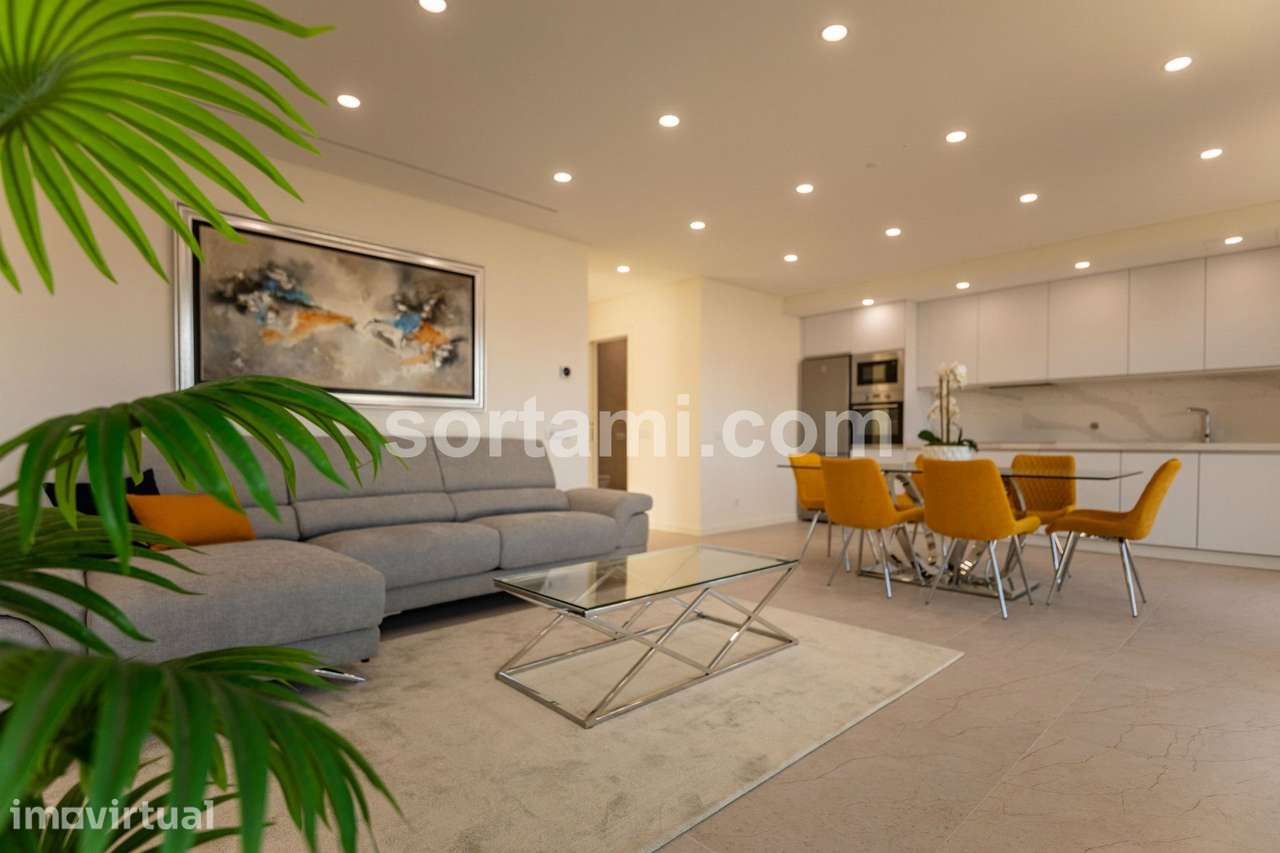 Apartamento T2 Venda em Quarteira,Loulé - Grande imagem: 2/32
