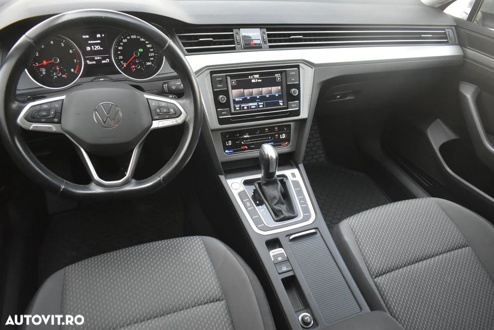 Volkswagen Passat 1.5 TSI ACT DSG Advance - 14