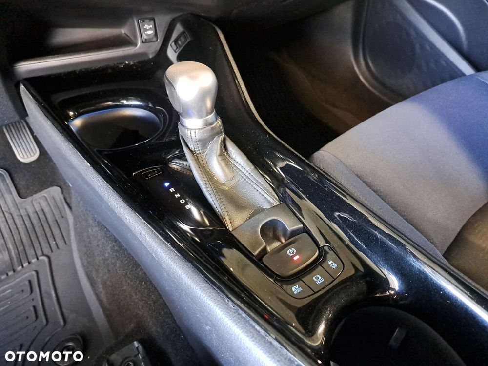 Toyota C-HR 1.8 Hybrid Dynamic - 28