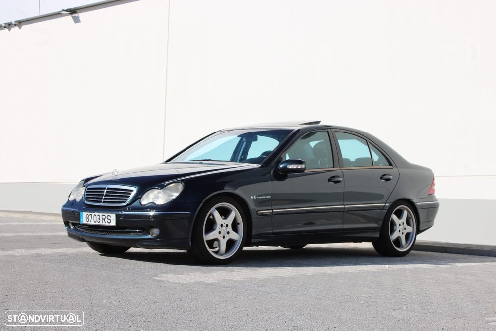 Mercedes-Benz C 240 Avantgarde 4-Matic - 4