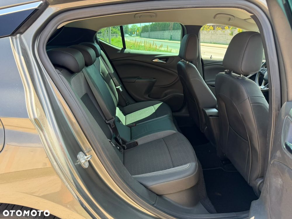Opel Astra - 28