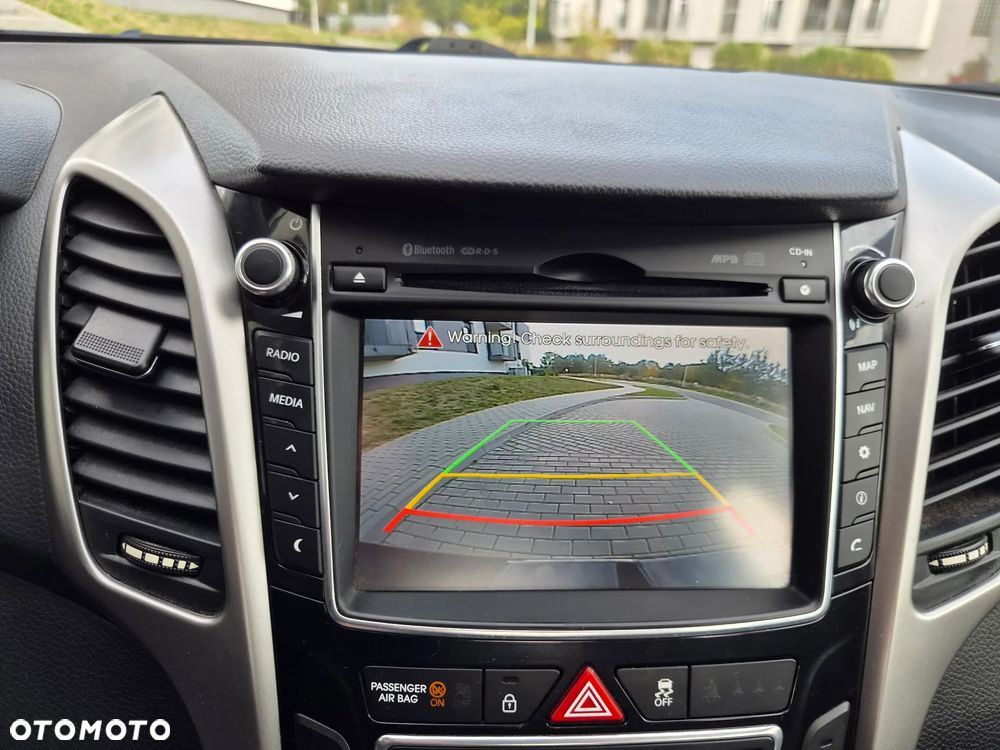 Hyundai i30 - 38