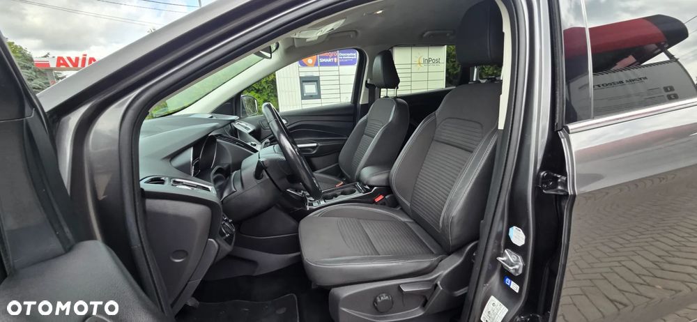 Ford Kuga 1.5 EcoBoost 2x4 Cool & Connect - 32