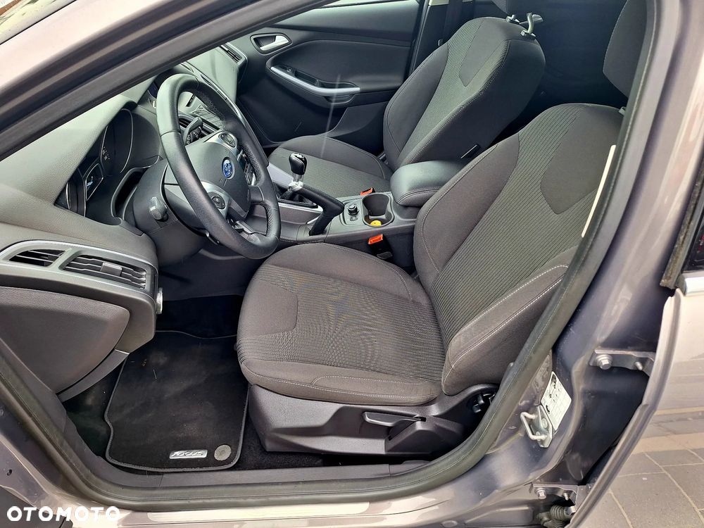 Ford Focus 2.0 TDCi Titanium - 12