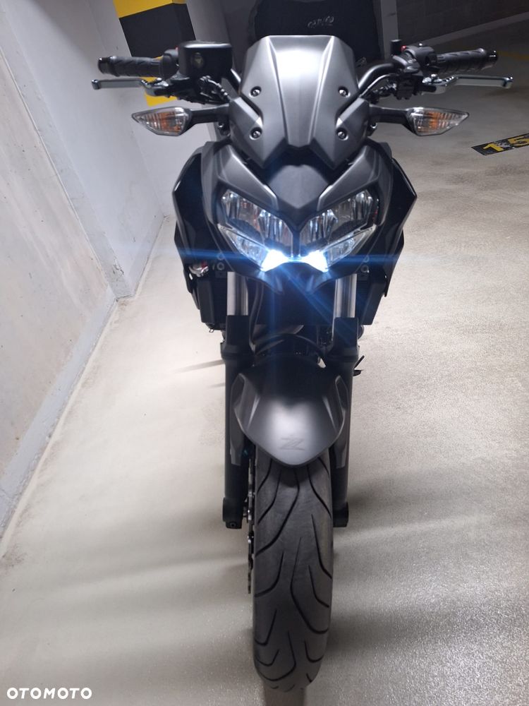 Kawasaki Z 650 - 5