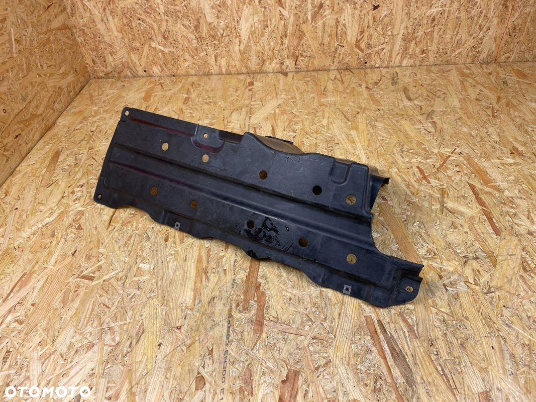 OSŁONA DOLNA SILNIKA PODWOZIA PRZÓD LEWA SUZUKI SWIFT MK8 72422-52R0 2017- - 7