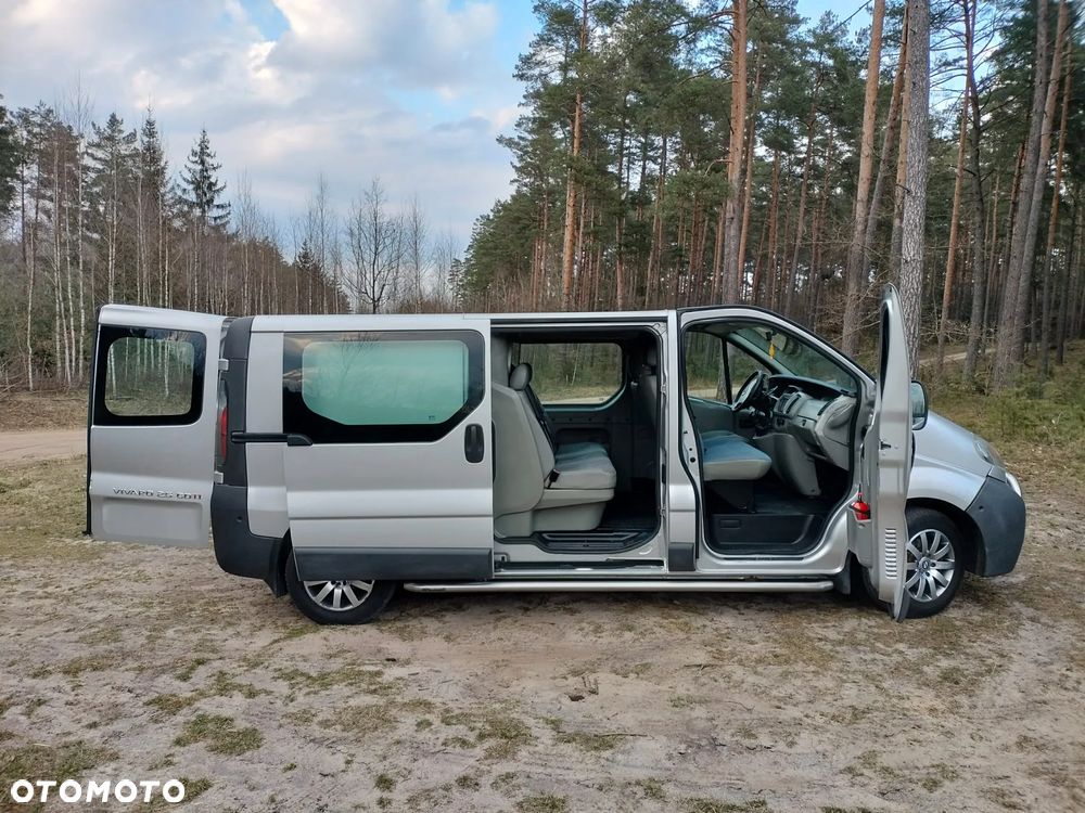 Opel vivaro - 18