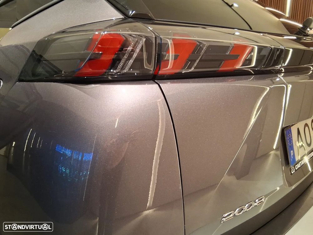 Peugeot 2008 1.5 BlueHDi Allure Pack - 15