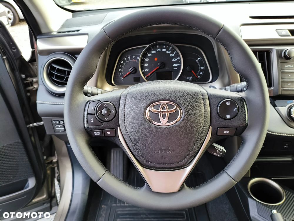 Toyota RAV4 - 31