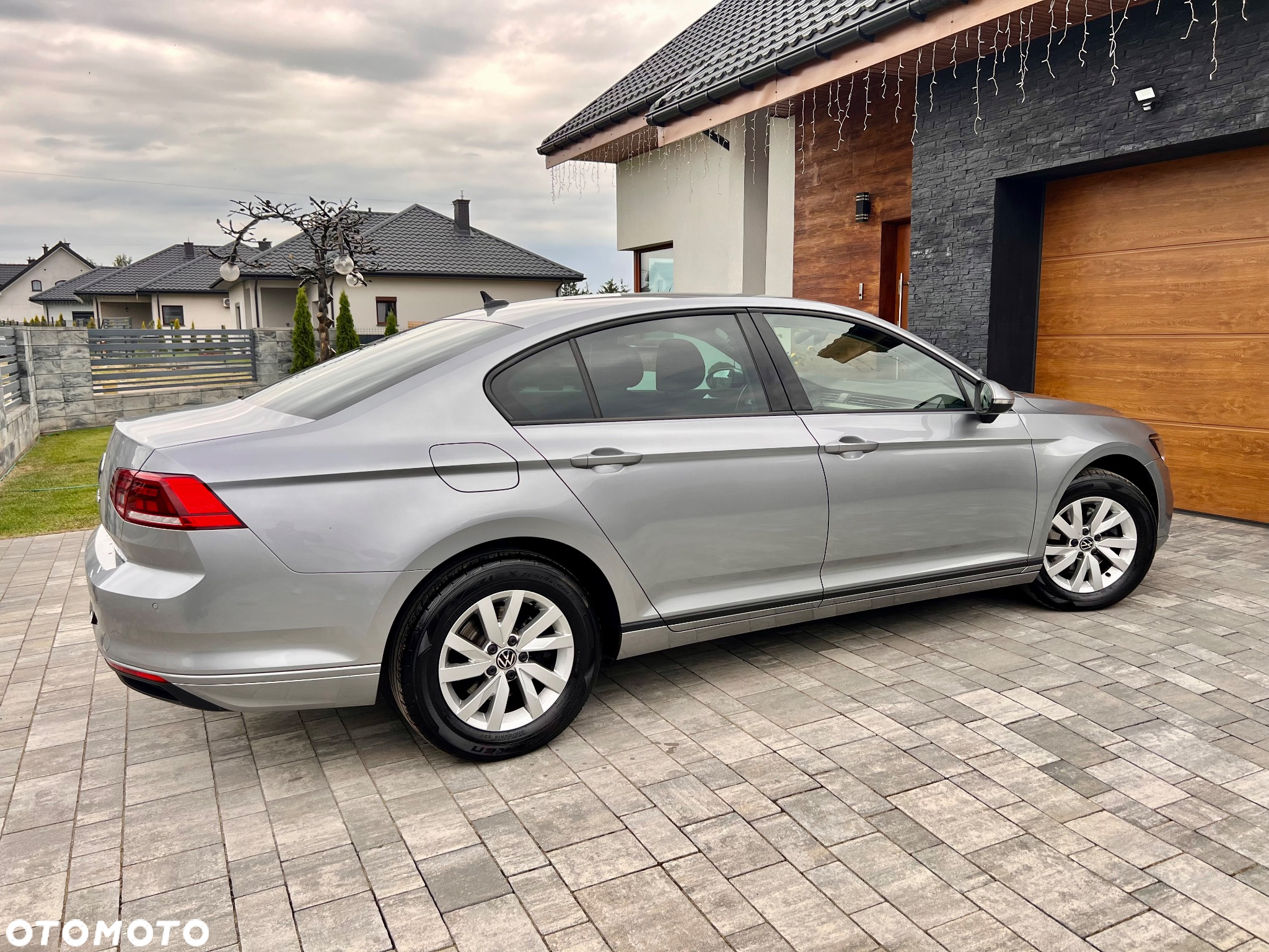 Volkswagen Passat 2.0 TDI EVO Essence - 19