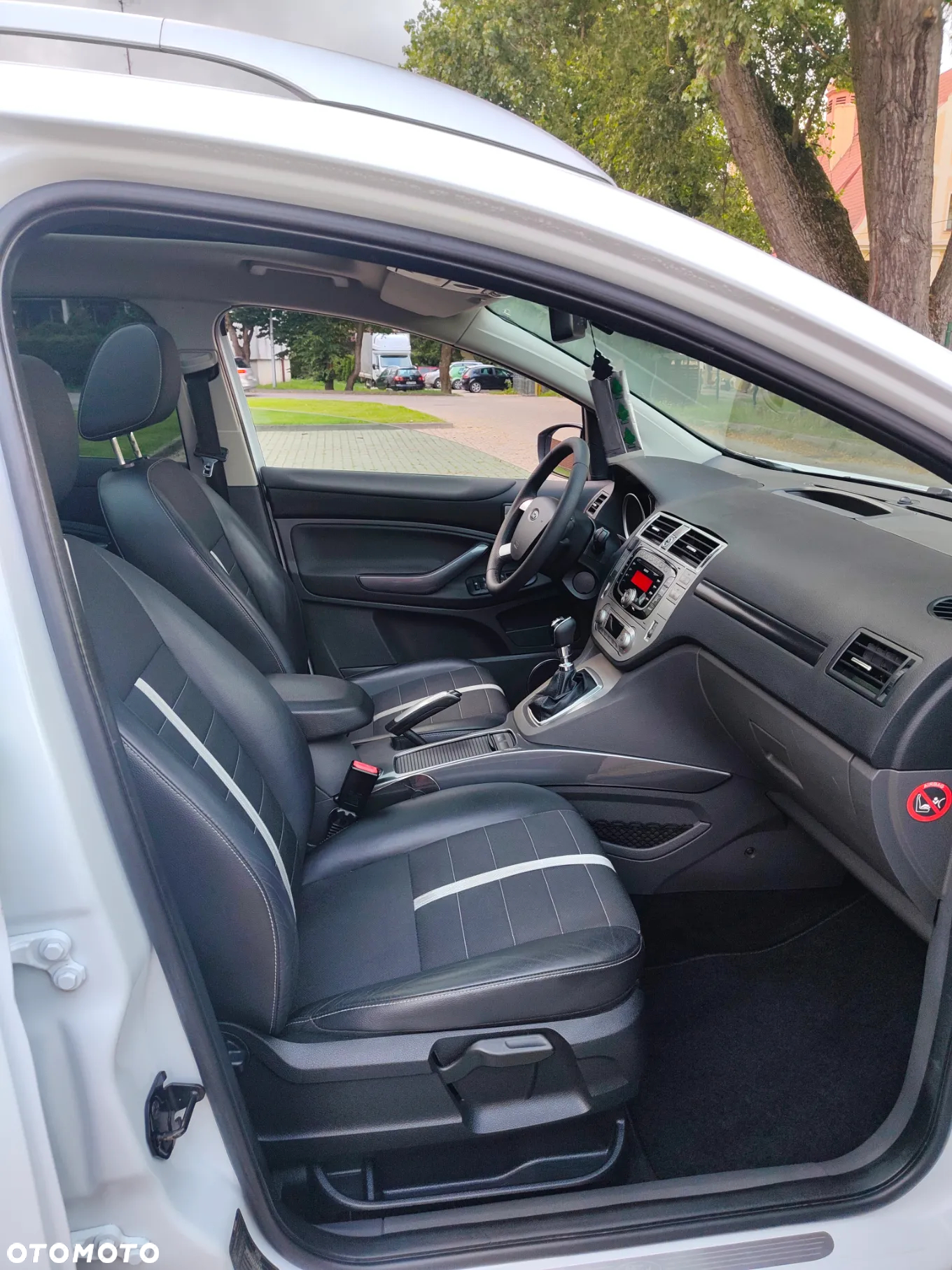 Ford Kuga 2.0 TDCi 4WD Titanium - 11