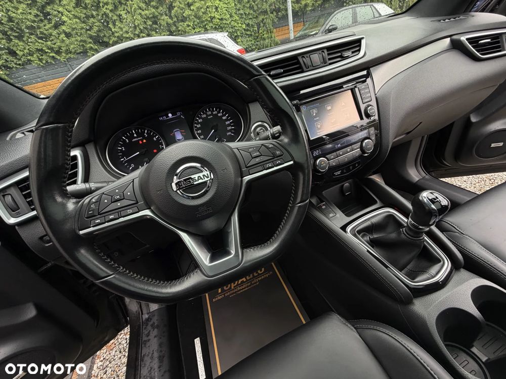 Nissan Qashqai 1.6 DIG-T Tekna+ - 28