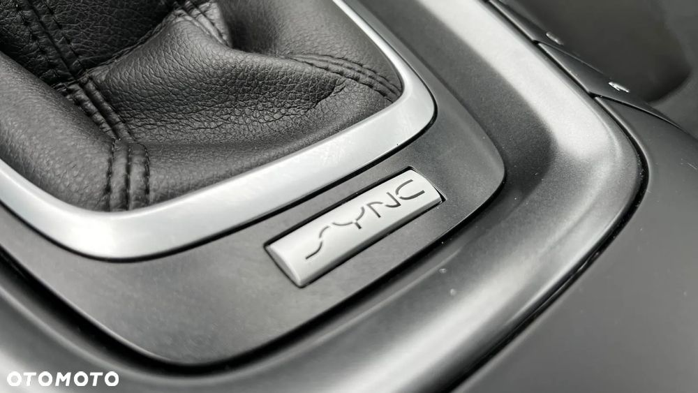 Ford Mondeo SW 1.5 EcoBoost Titanium - 17