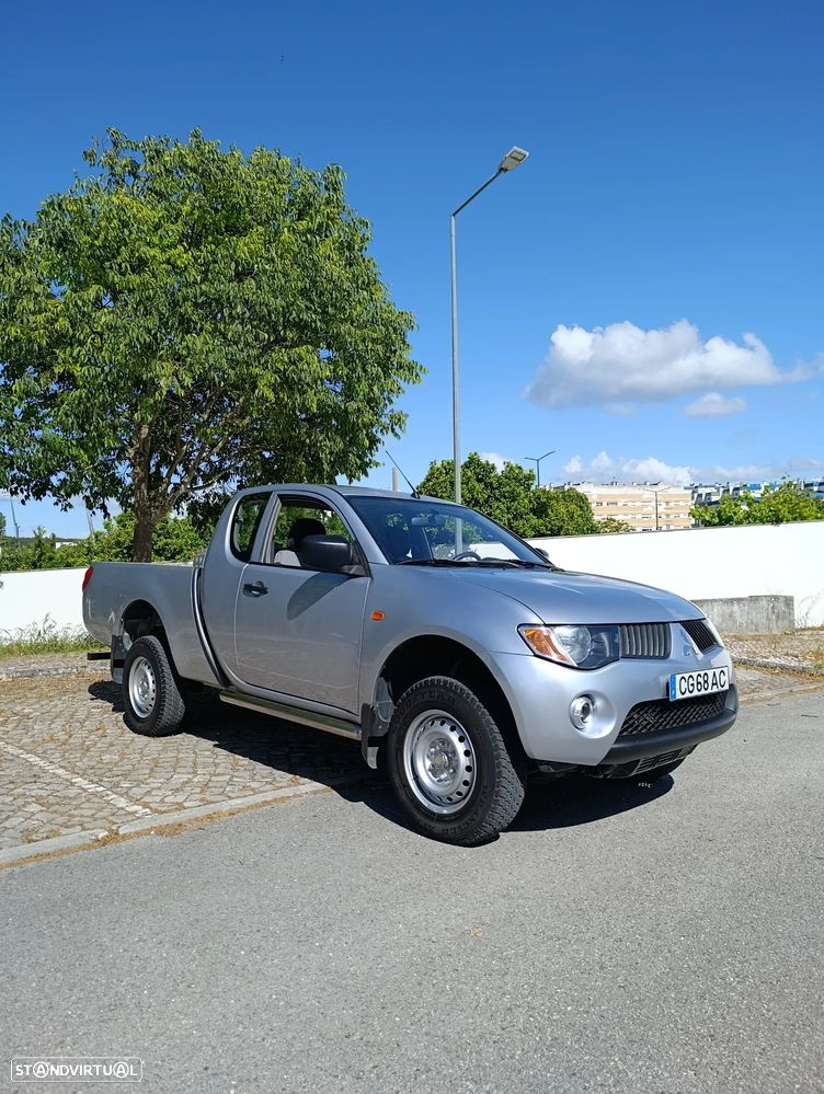 Mitsubishi L200 Pick Up 4x4 Invite Club Cab - 1