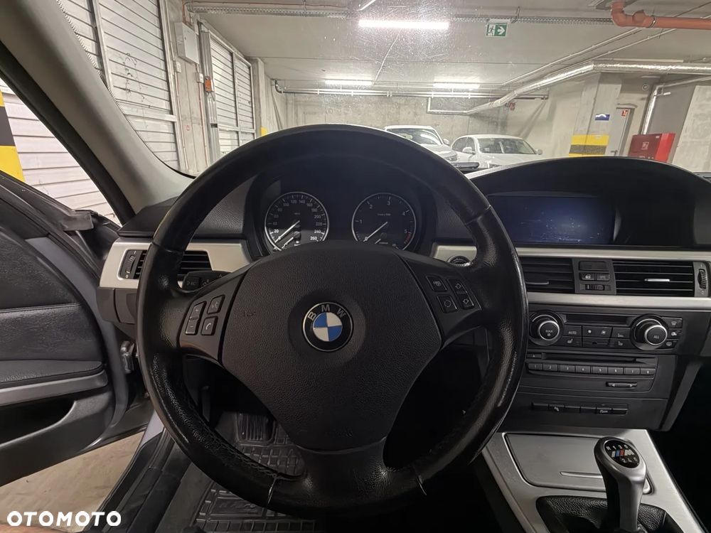BMW Seria 3 320d - 7