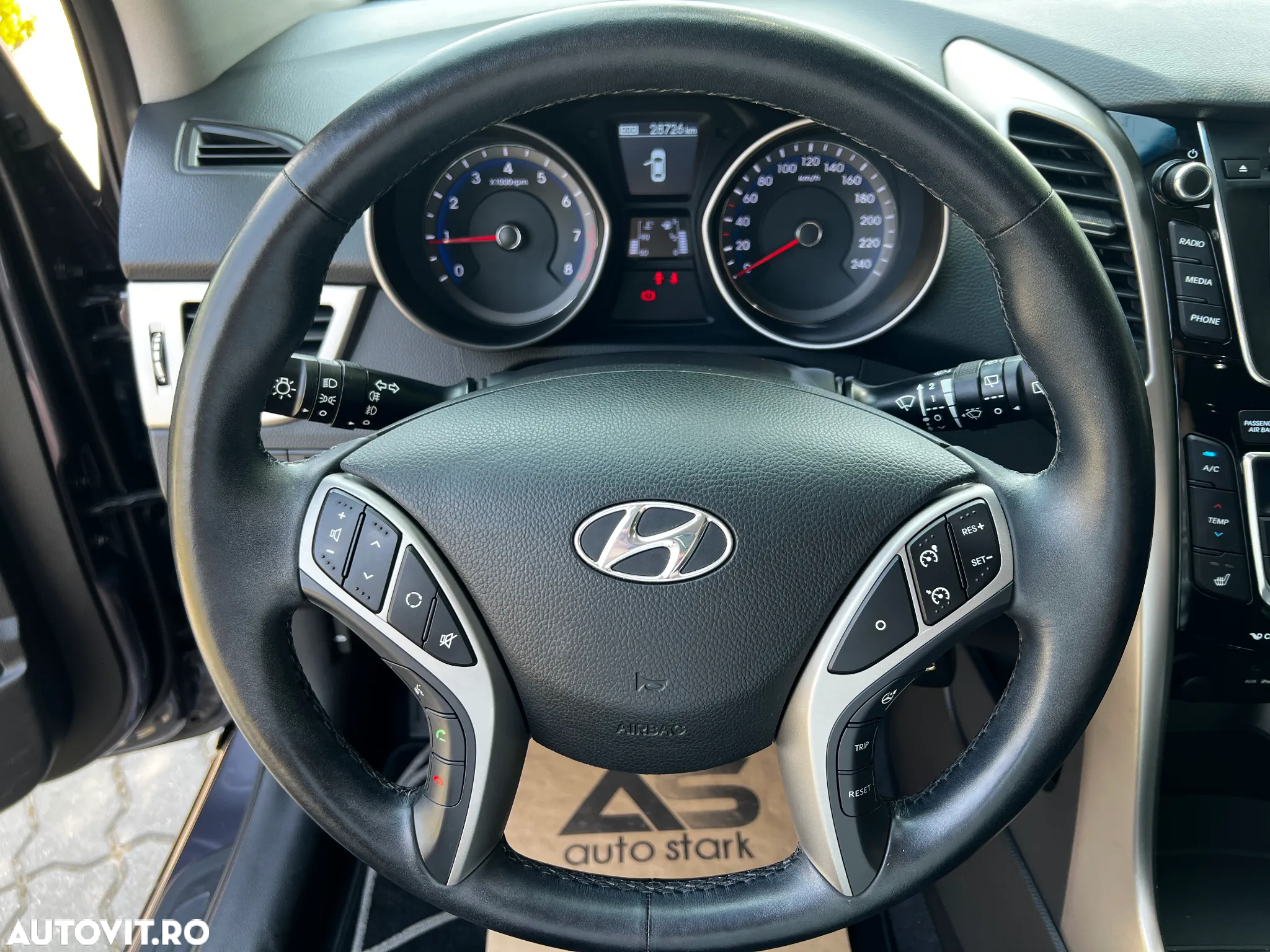 Hyundai i30 1.4 MPi TPMS Comfort+ - 23