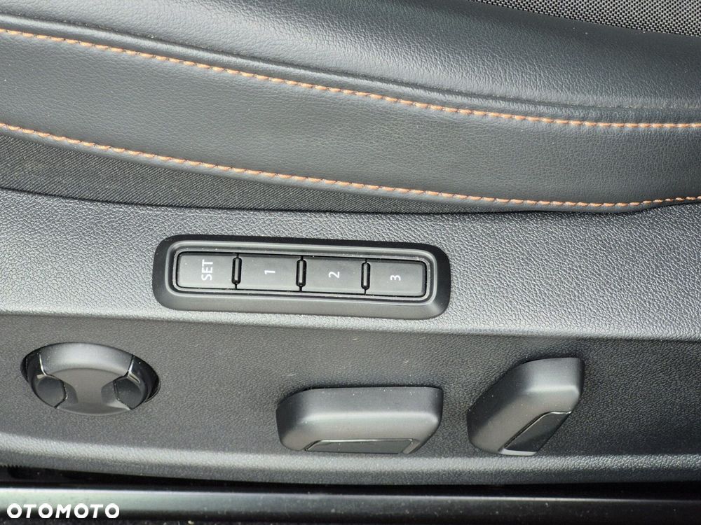Cupra Formentor - 12