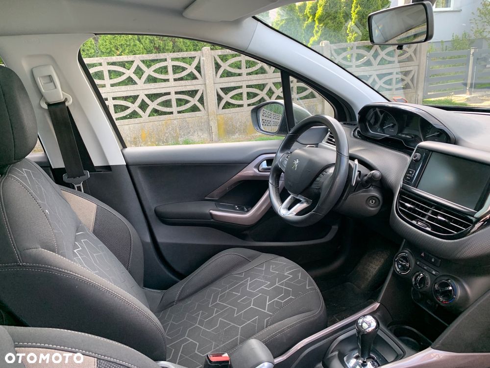 Peugeot 2008 PureTech 82 ETG5 STOP&START Active - 28