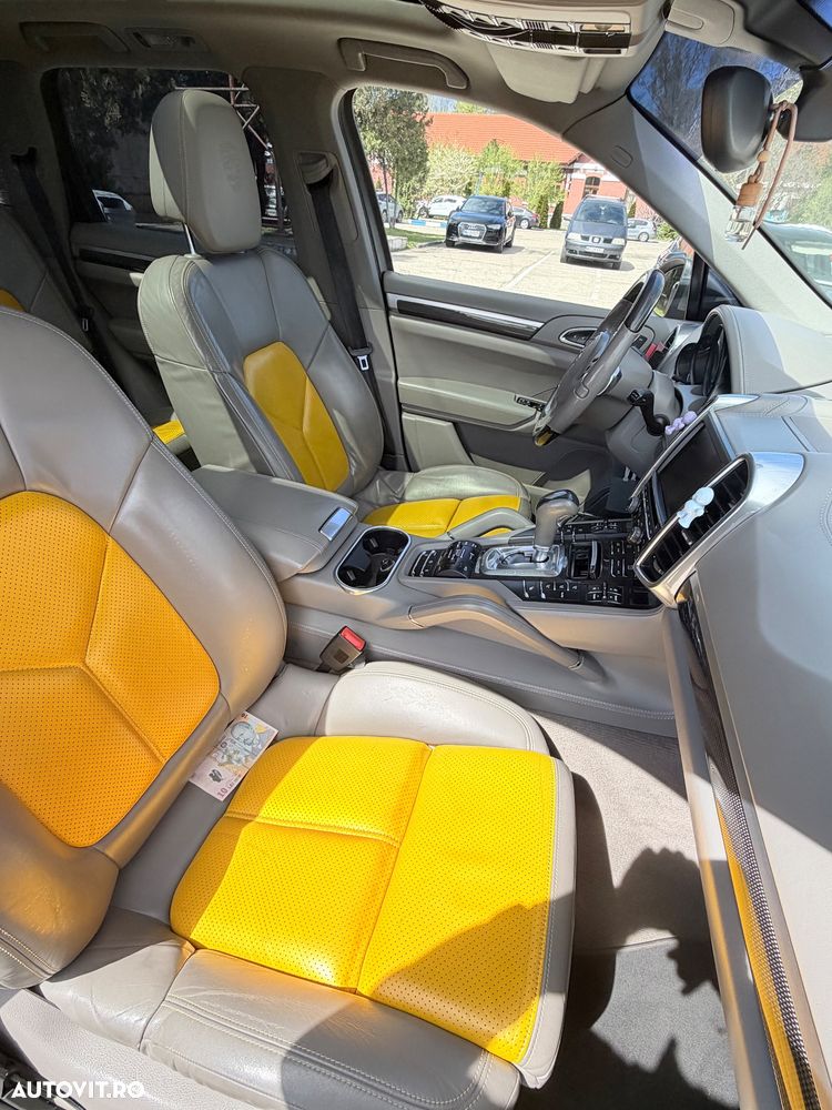 Porsche Cayenne S Tiptronic S - 11