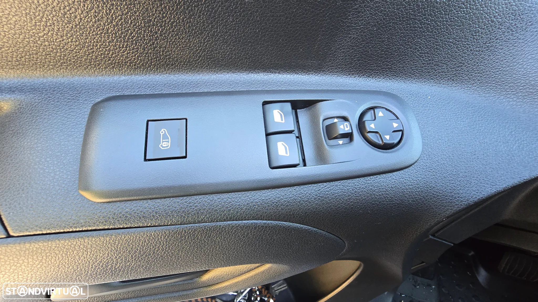 Peugeot Partner Asphalt c/autm - 11