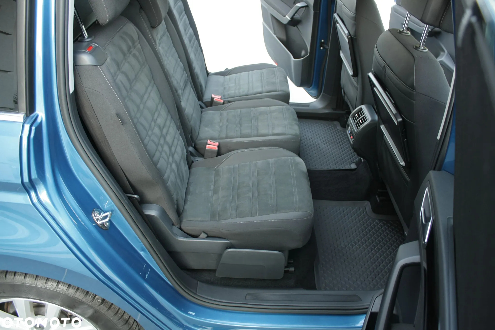 Volkswagen Touran 1.4 TSI (BlueMotion Technology) Highline - 18