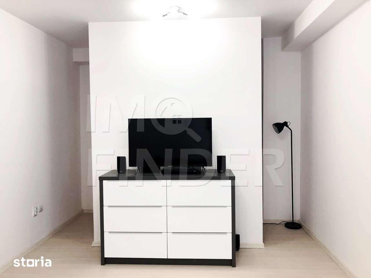 Apartament cu 1 cameră | 39 mp | 2 balcoane | Garaj | Sopor - Gheorghe — fotografia 2