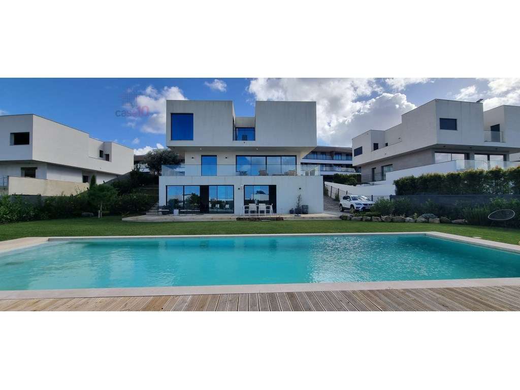 Vende-se fabulosa Moradia V5+1, com piscina, na Serra de Carnaxide,... - Grande imagem: 2/46