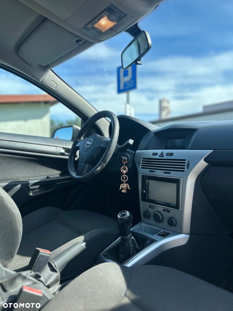 Opel Astra 1.6 Edition - 4
