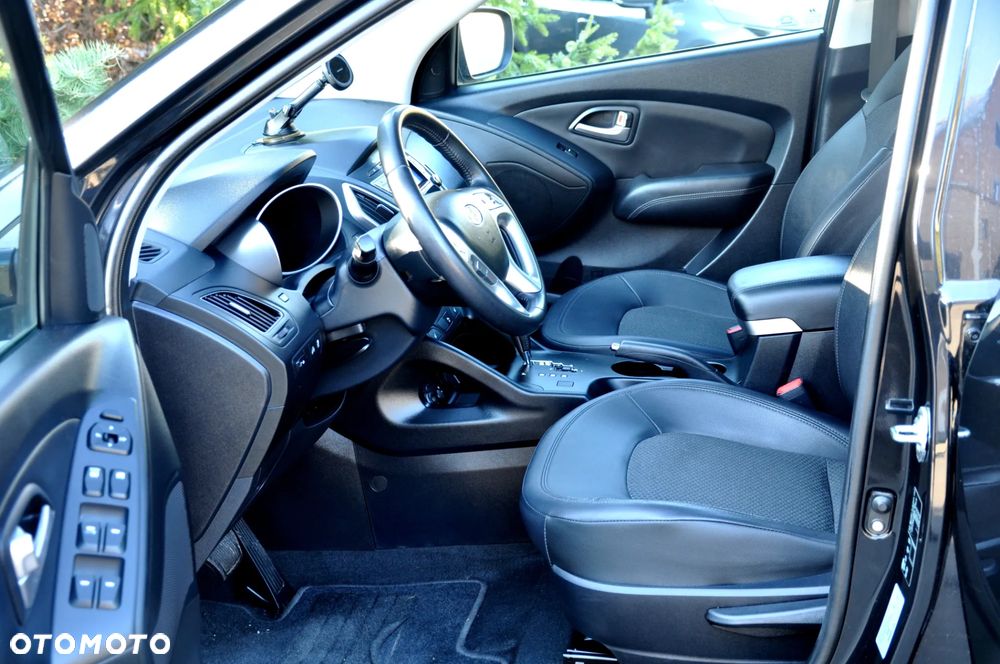 Hyundai ix35 - 23