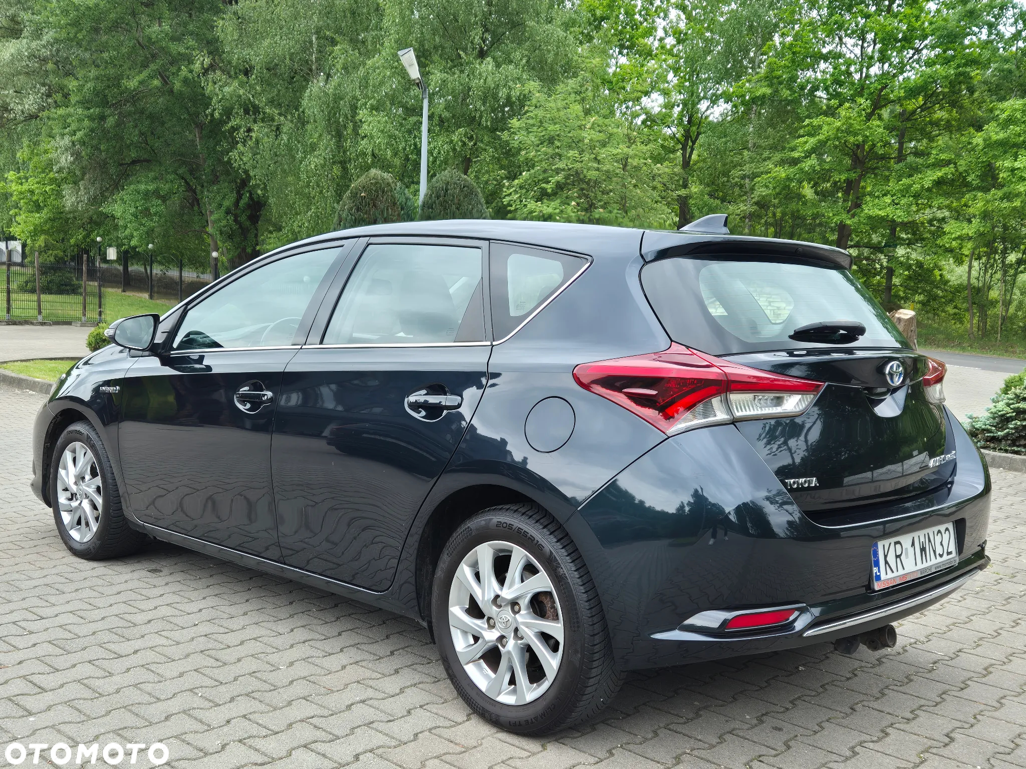 Toyota Auris 1.8 VVT-i Hybrid Automatik Style Selection - 6