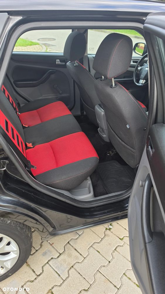 Ford Focus - 14