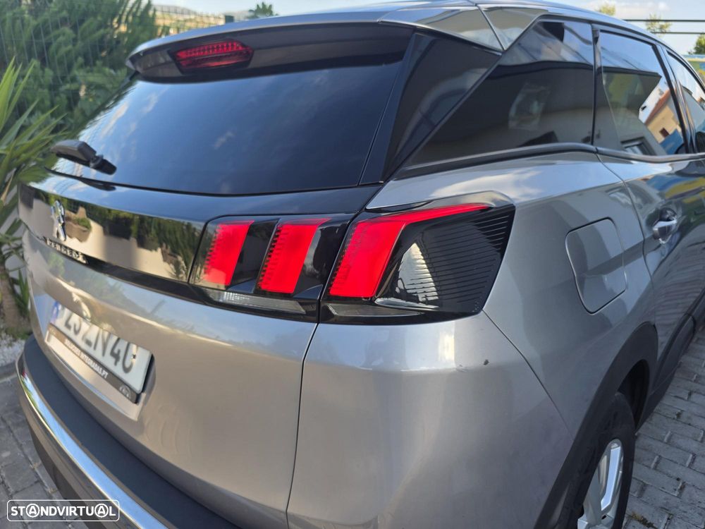 Peugeot 3008 1.5 BlueHDi Allure Baixo Consumo - 25