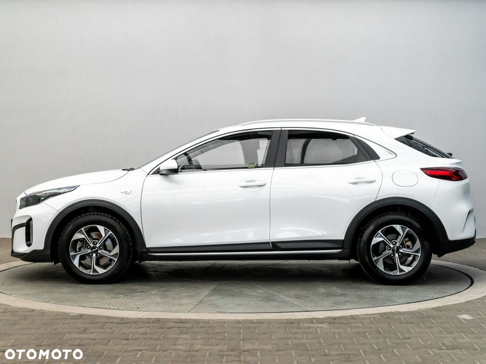 Kia XCeed 1.5 T-GDI M - 6